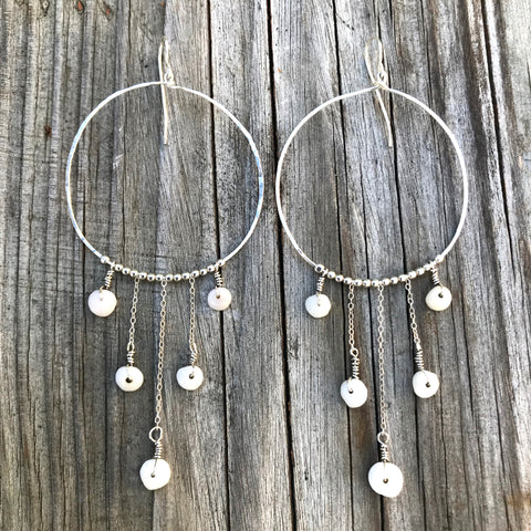 PUKA CHAIN HOOPS